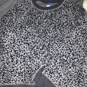 grey & black OLD NAVY crew neck